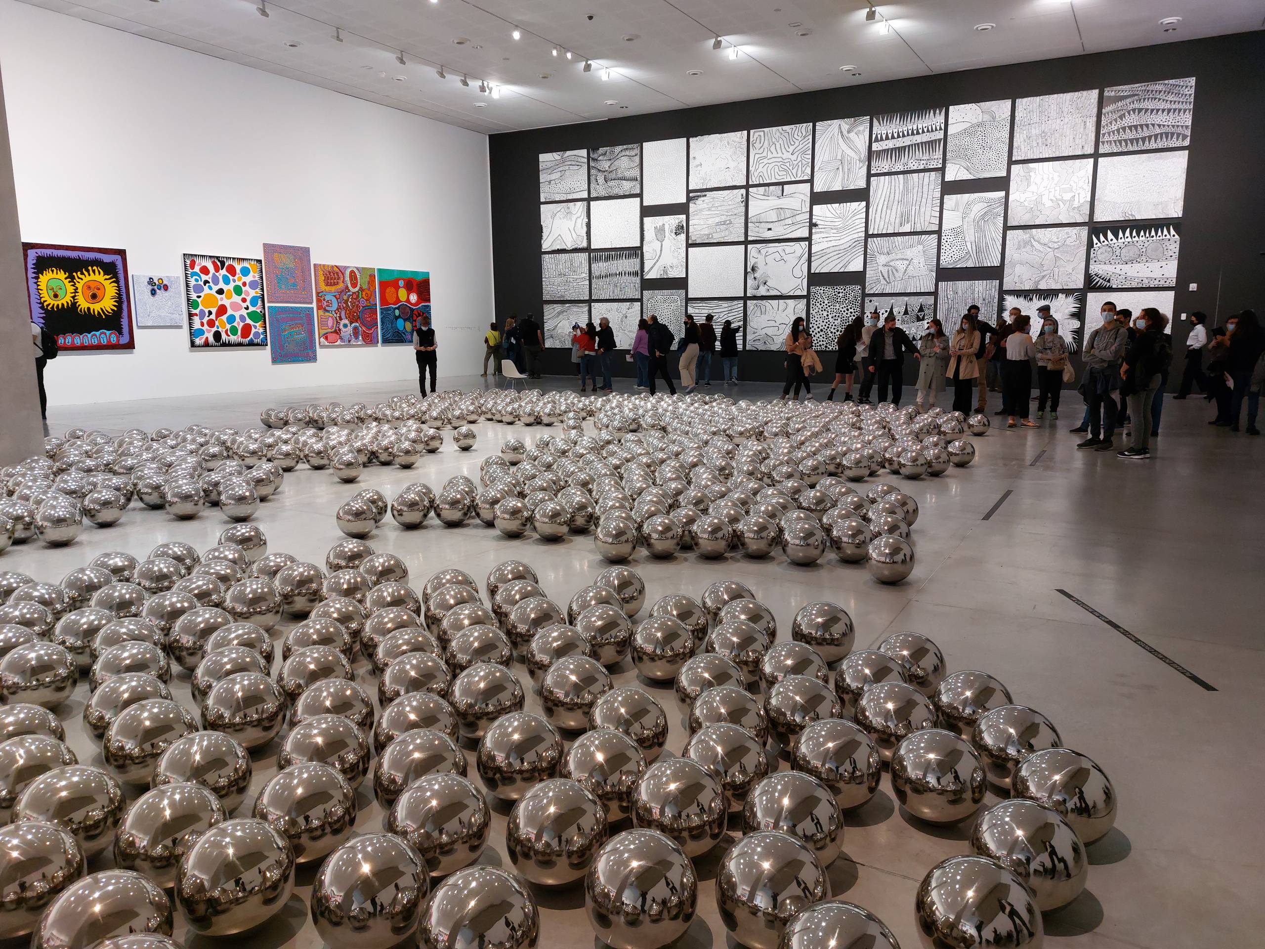 Yayoi Kusama: A Retrospective, Exhibition at the Tel Aviv Museum of Art, 15/11/21​-​14/05/22